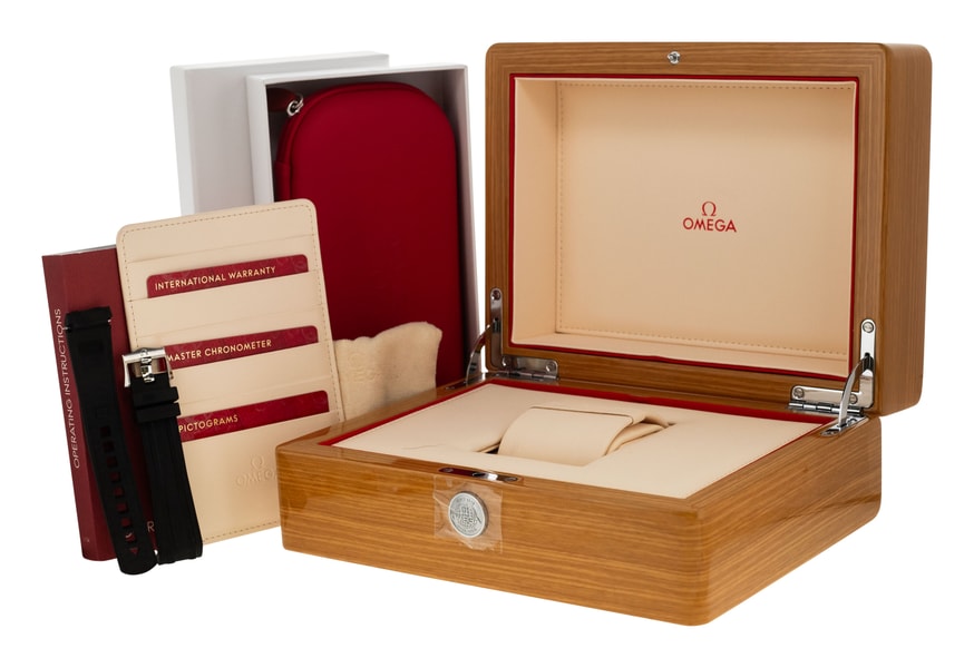 Omega Seamaster Diver 300m 210.20.44.51.01.001